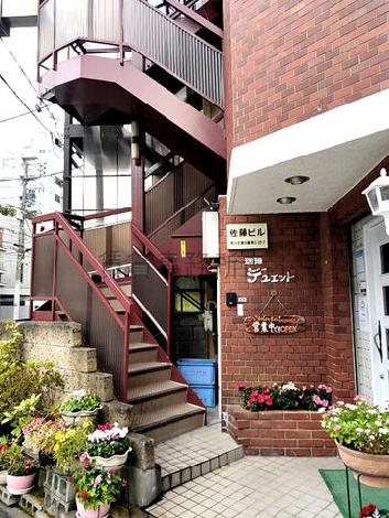 正面玄関