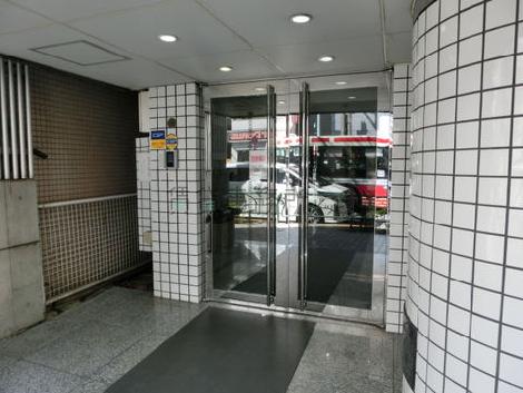 正面玄関