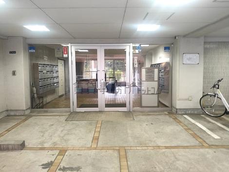 正面玄関