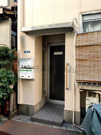 正面玄関