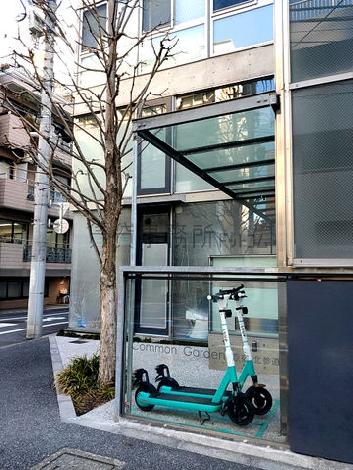 正面玄関