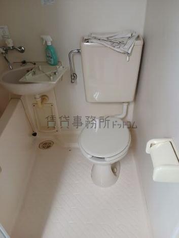 赤坂ロイヤルビルのトイレ