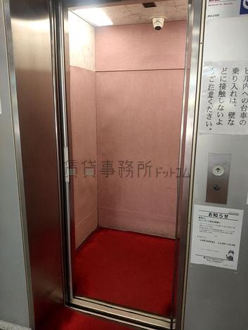 エレベーター
