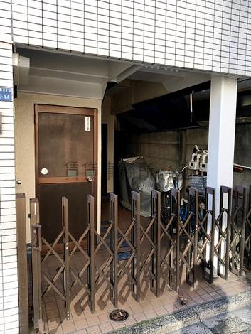 正面玄関