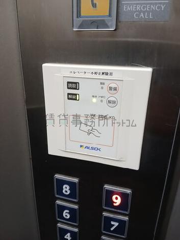 エレベーター