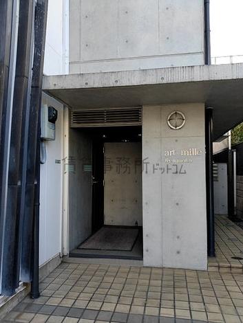 正面玄関