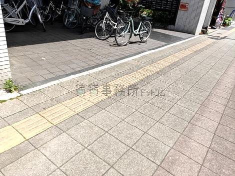 正面玄関