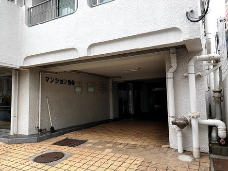 正面玄関