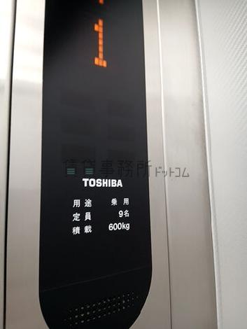 エレベーター