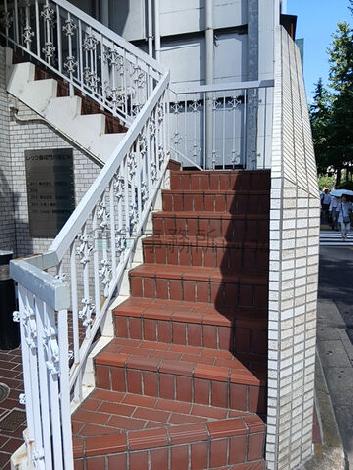 正面玄関