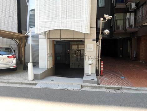 正面玄関