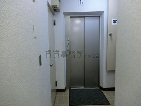 エレベーター