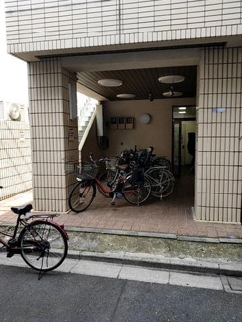 正面玄関