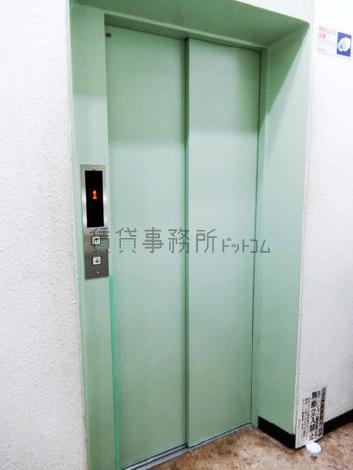 エレベーター