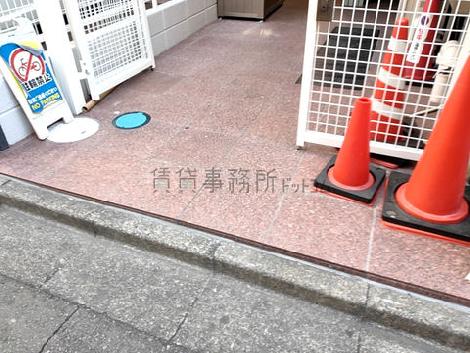 正面玄関