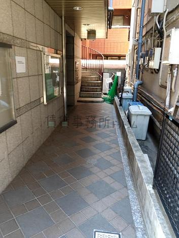 正面玄関