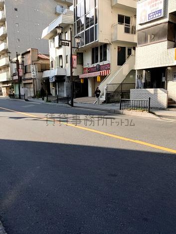にぎやかな印象です