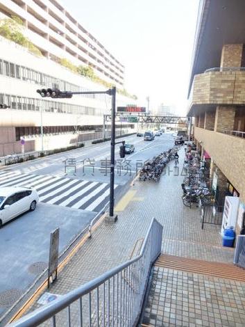 背面通りの景観