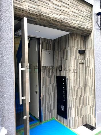 正面玄関