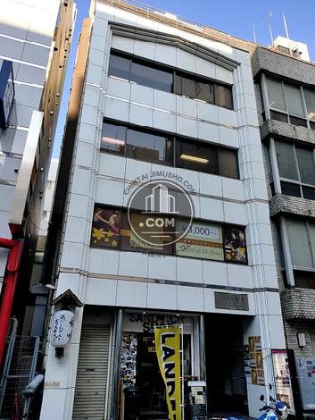 TAISANEN関内ビルの外観写真