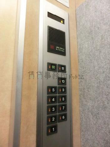 エレベーター