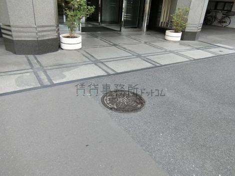 正面玄関