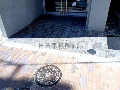 正面玄関
