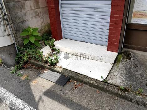 正面玄関