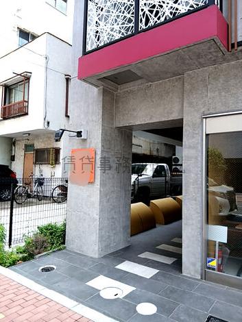 正面玄関