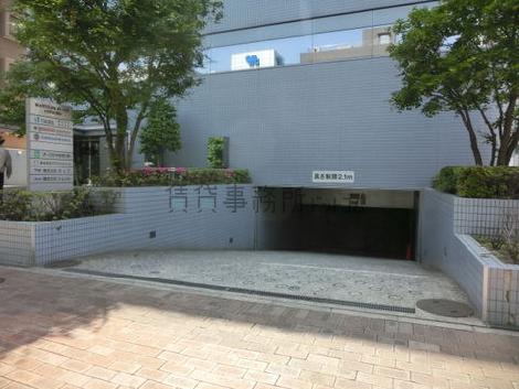 駐車場入り口です