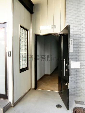 正面玄関