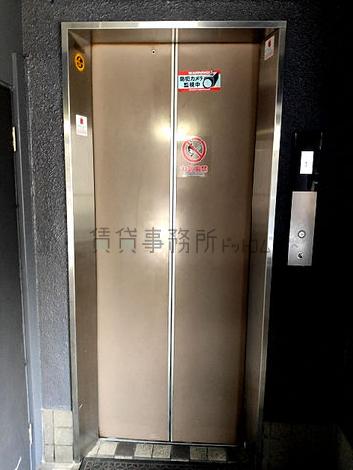 エレベーター