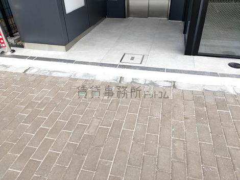 正面玄関