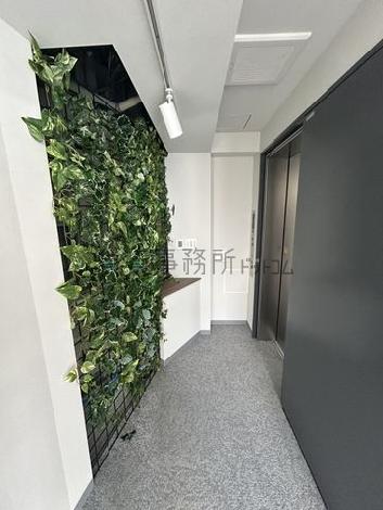 THE CITY 九段下の廊下