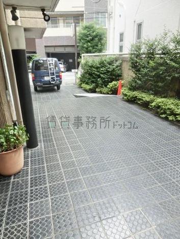 正面玄関