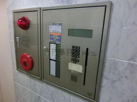 警備の操作盤です