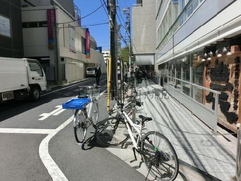 物件側面の通りです