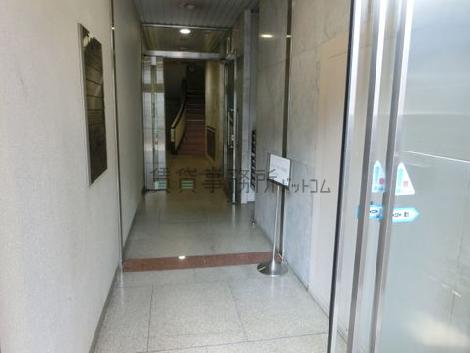正面玄関