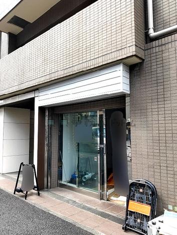 正面玄関