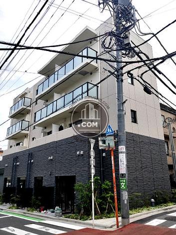 アムール代々木上原の外観写真