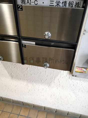 ポスト
