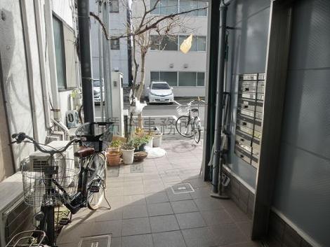 正面玄関