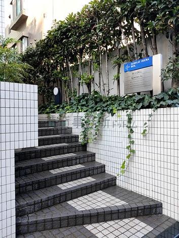 正面玄関
