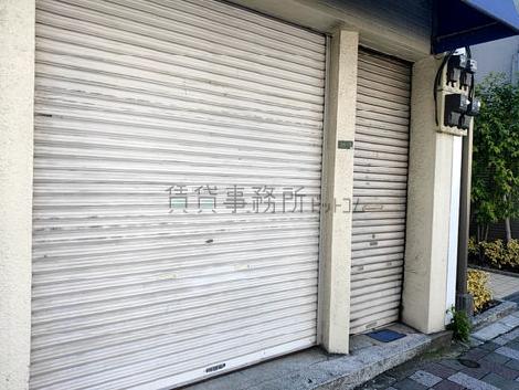 正面玄関