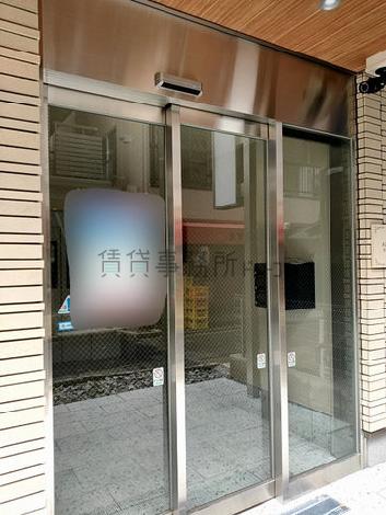 正面玄関