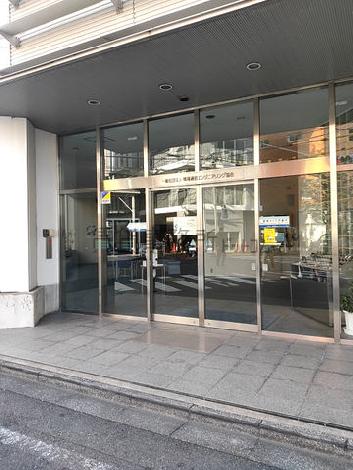 正面玄関