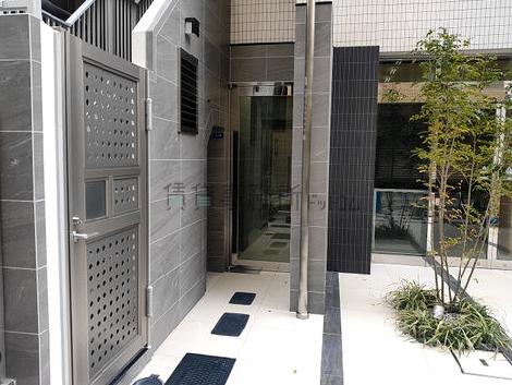 正面玄関