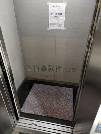 オーイズミホールディングス厚木ビルの給湯室