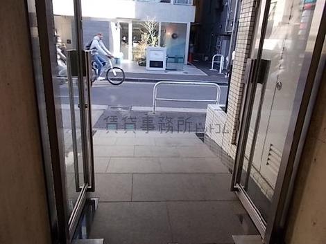 正面玄関