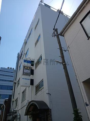 小泉ビルの外観写真
